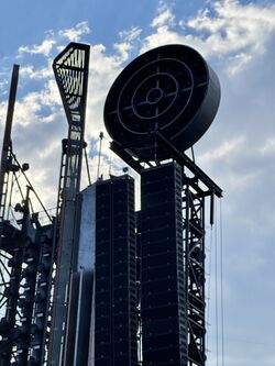Rundpods mit integrierten Scheinwerfern
